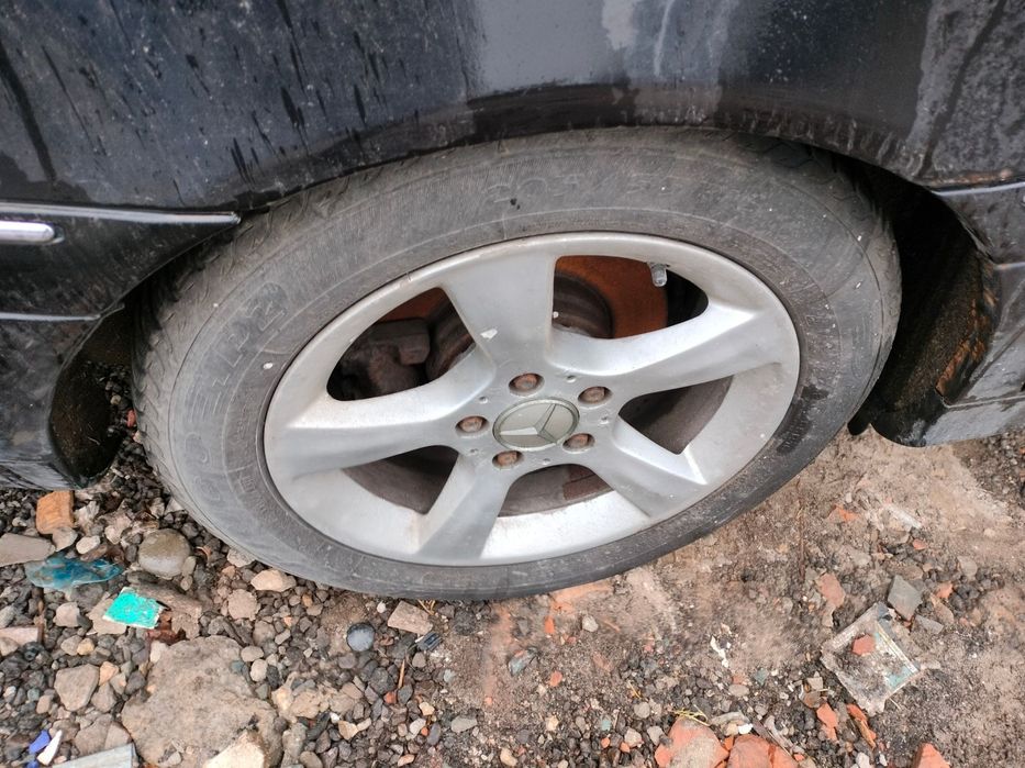 Dezmembrari  Mercedes-Benz C-CLASS (W203)  2000  > 2007 C 180 Kompres