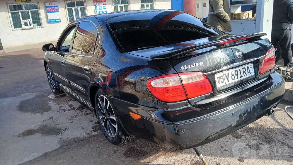 Продам Nissan maxima A33 в хорошем состояние СВОЯ
