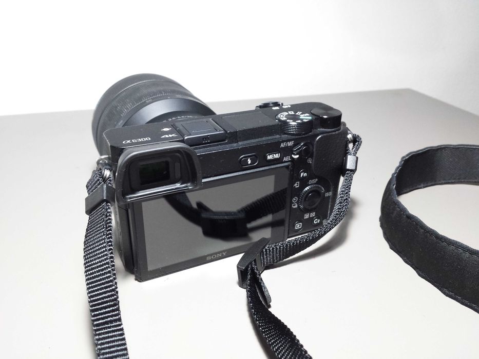 Sony A6300 + Два Обектива