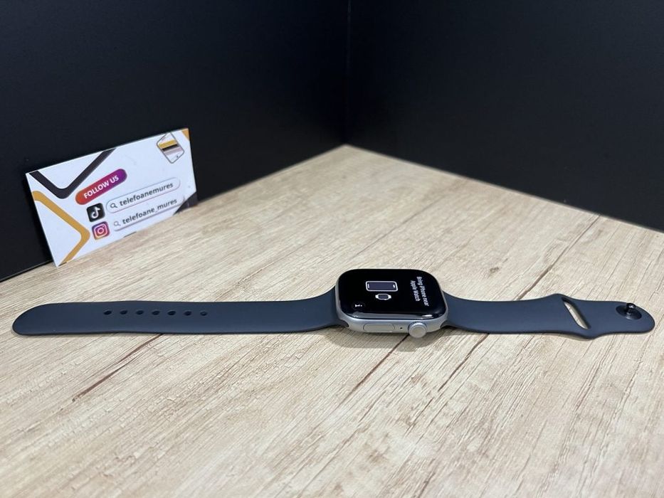 Apple Watch Seria 11 46mm Space Gray Black Sport Band Second-Hand 2 an