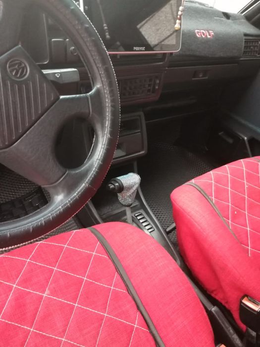 Продам автомобиль Golf 2