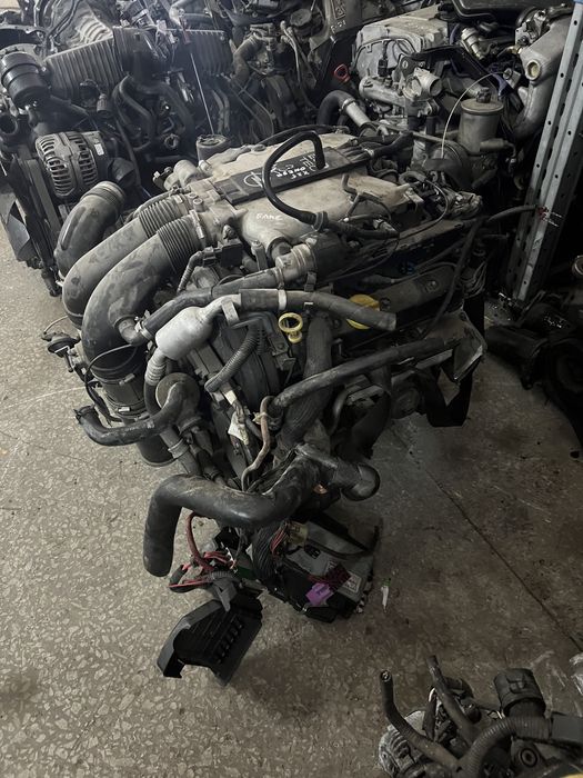 Двигатель Опель омега В 2.5 X25XE