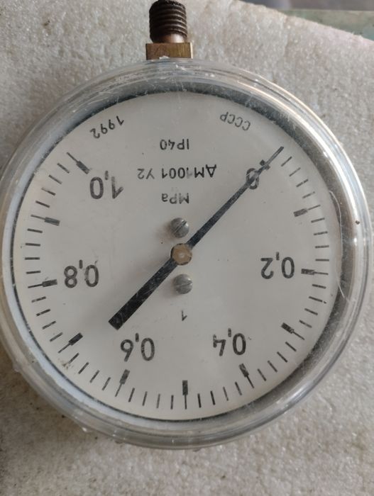 Манометры измерительные.