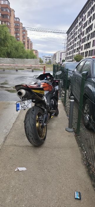 Vând cbr 1000 rr 2006