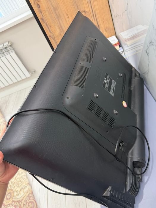 LG 4k Телевизор очень хорошом состояние !