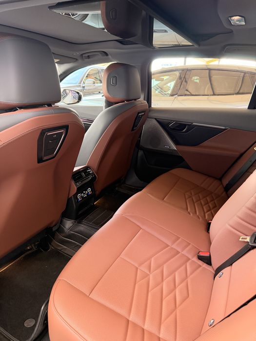 Bmw I5 40L dop opsiya oq/qora