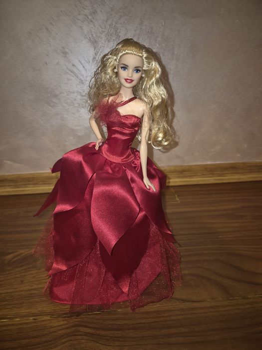 Papusa Barbie 2021 Editie de Craciun