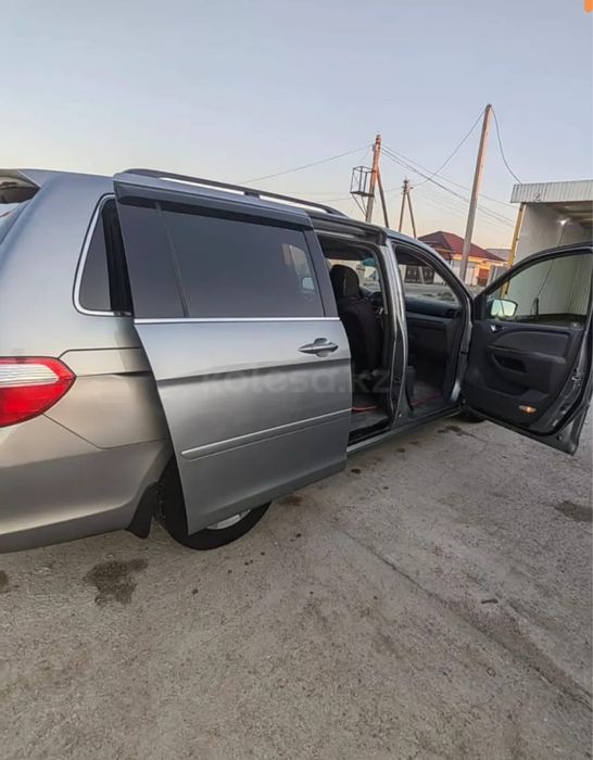 Honda Odyssay 2005 очень хорошом состояние