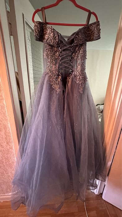 Платье бальное