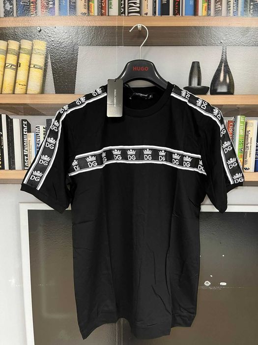 Мъжки тениски Dsquared2 !!!