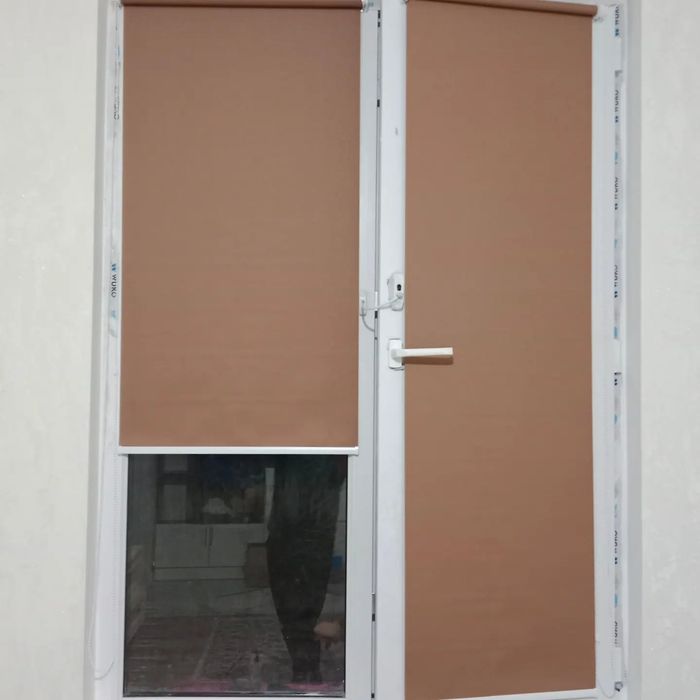 Жалюзи.  карнизы