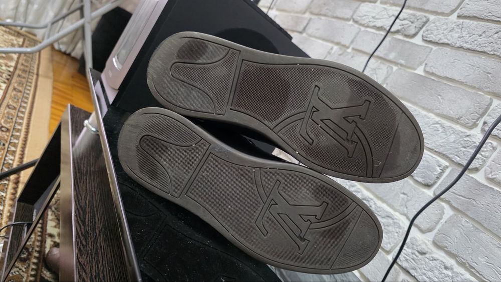 Кожаные кроссы Louis Vuitton