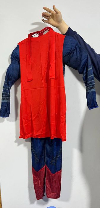 Детские костюмы.