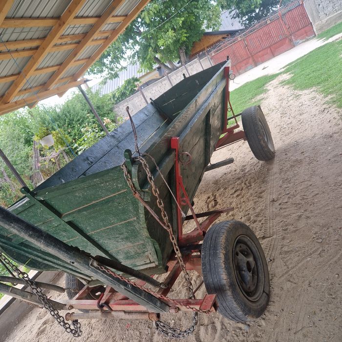 Căruță de vânzare