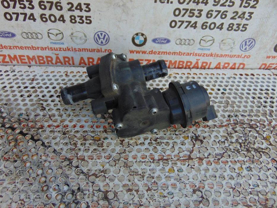 Pompa apa Renault Master 2.3 cod 922304507r Opel Movano Nissan nv400 pompa recirculare apa
