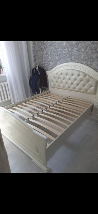 Кровать, тахта двухспальная