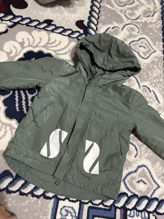 Продам куртку для мальчика