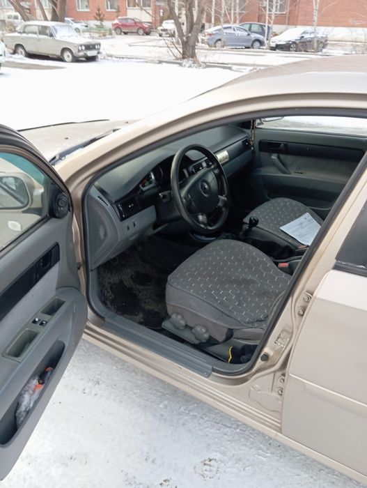 Продам Шевроле Лачетти 1.4 2008г