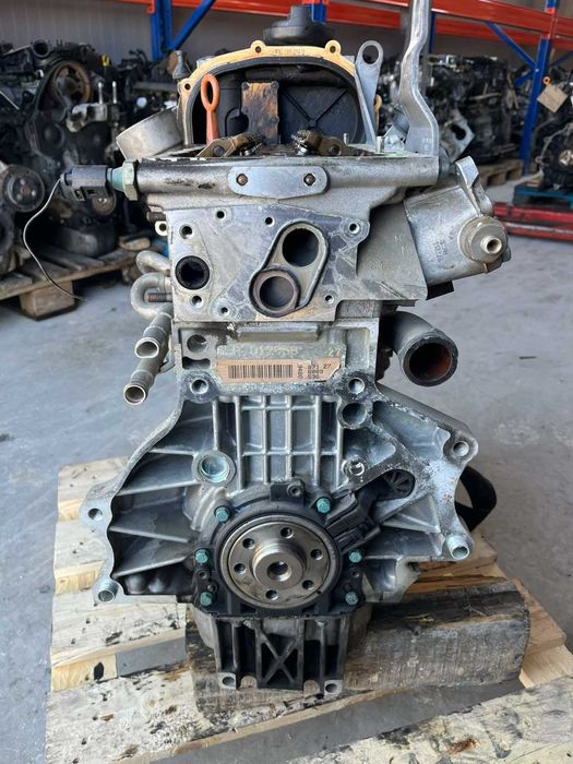 Двигател VOLKSWAGEN GOLF 5 1.6 FSI 116к.с.-КОД:BLP