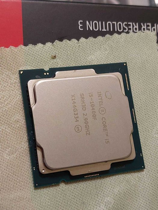 Intel Core i5 10400 и i5 10400F, 6-ядрени, LGA 1200
