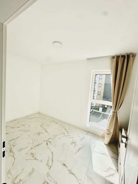 Apartament 3 camere Strada Daliei/Lamaitei etaj 1 finisat/utilat