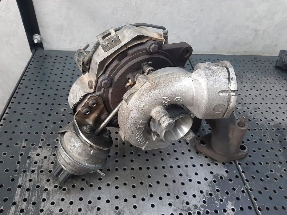 turbina 2.0 crd dodge journey jeep compass  vw passat 3c2  03g253019r