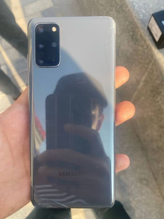 Samsung galaxy s 20 +