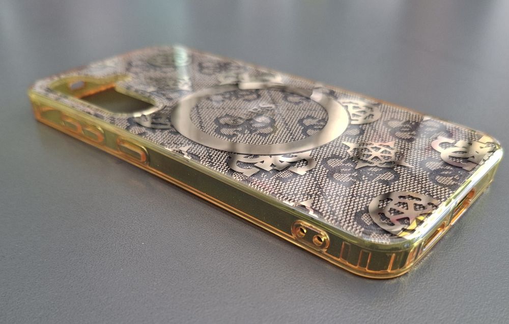 Твърд гръб лого Guess за Samsung Galaxy S25 предпазен  кейс