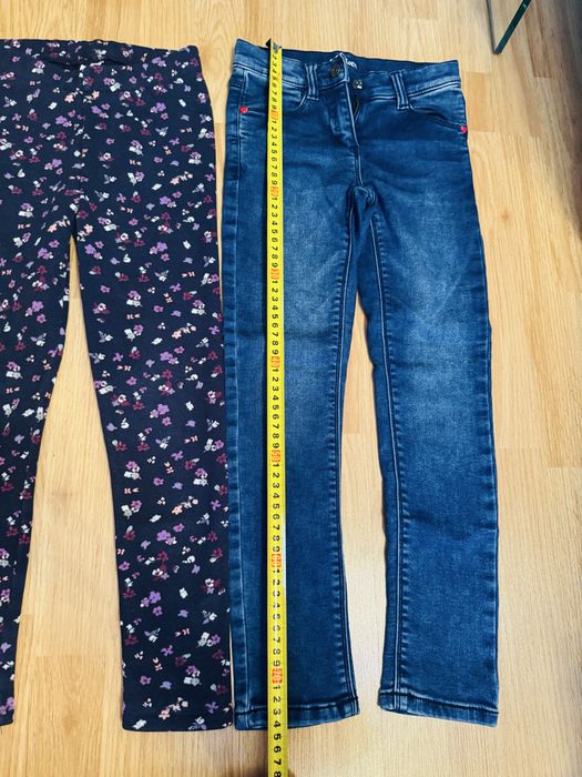 2 pantaloni s’Oliver marime 128