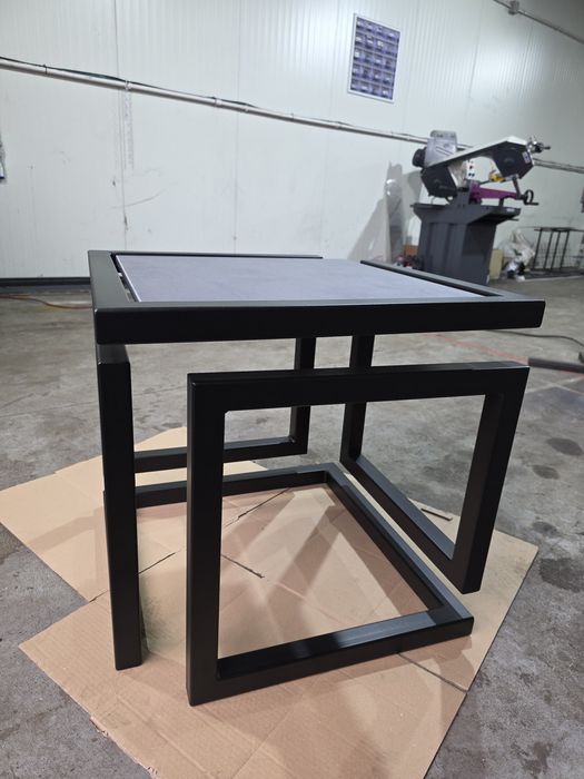 Vând măsuță living