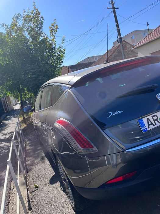 Lancia Delta de vânzare
