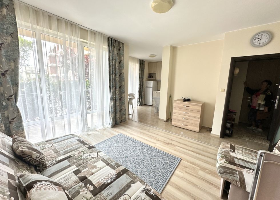 Студио в Elitonia Garden 1