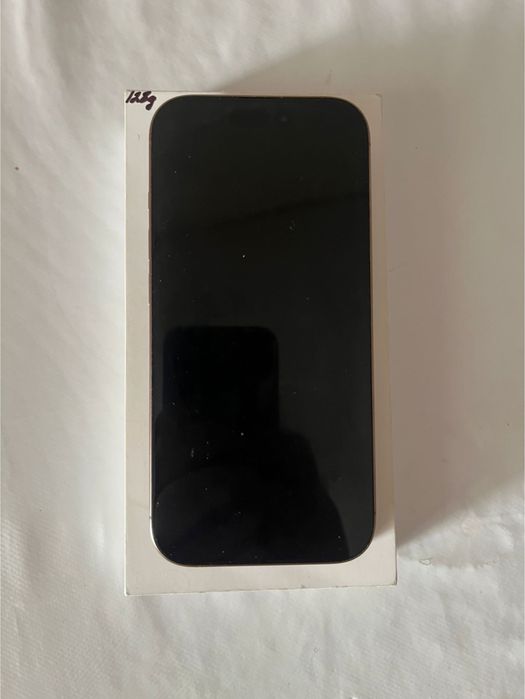 Продам Iphone 16 Pro
