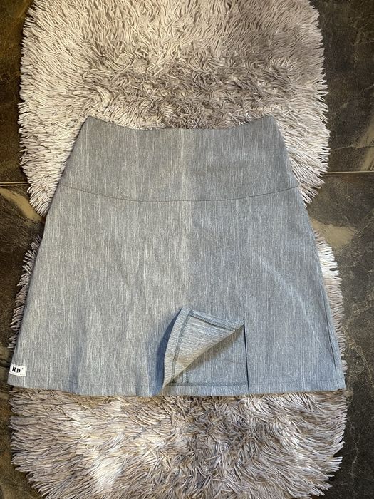 Дамски поли различни видове