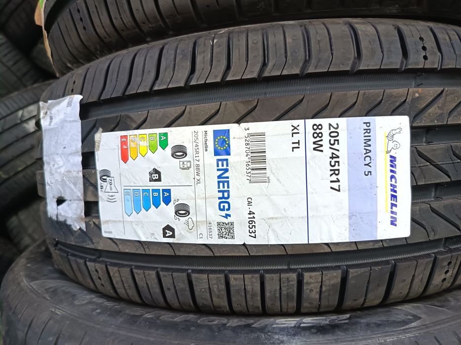Anvelope vara 205 45 17 Michelin 2025 noi
