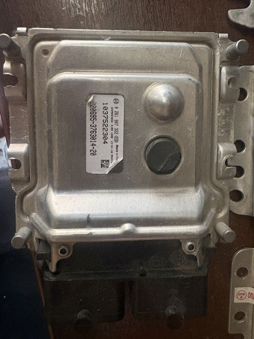 Продам мозги для авто