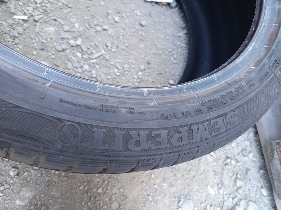 255 40 R 19 SEMPERIT Дот 0818