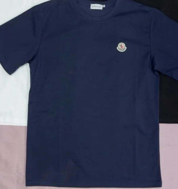 Футболка Moncler