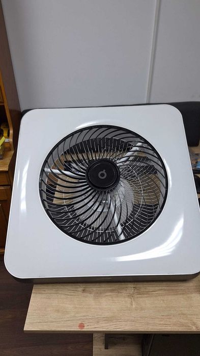 Ventilator de tavan cu lumină de 40W și telecomandă,nou