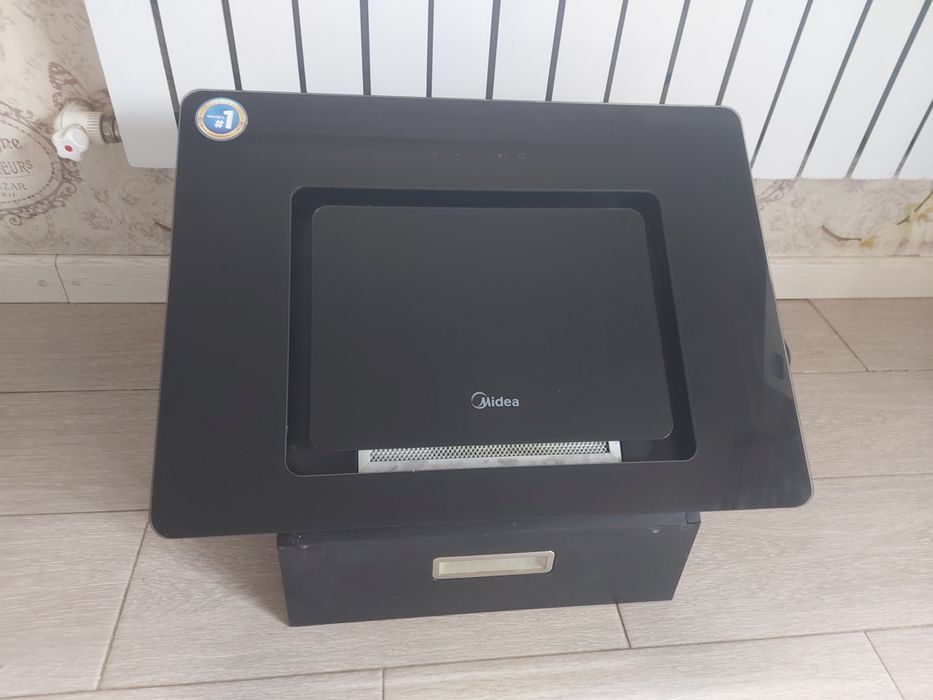 Продам б/у вытяжку Midea MH60AN350GB