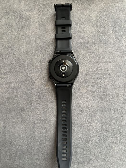 Продам смарт часы honor watch gs3