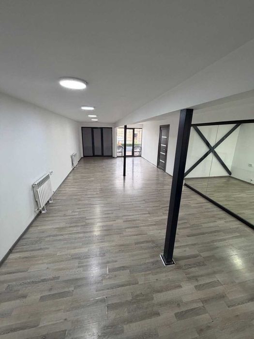 Аренда нежилой 300м2 Яккасарай 3 этаж