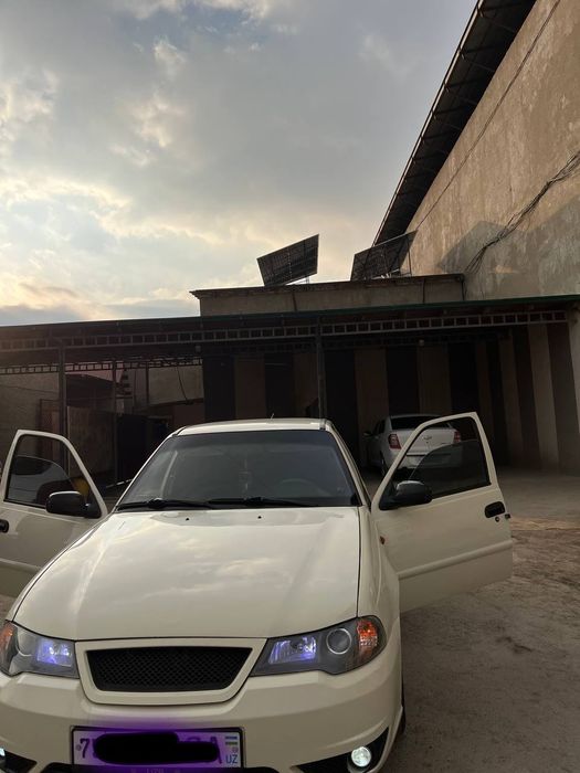 Nexia 2 yangi holatda