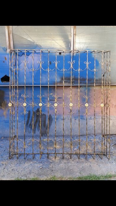 Изготовление металлических оконный решетка и перила