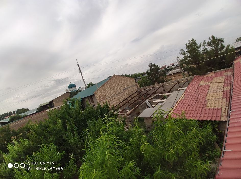 Yer sotiladi Ittifoqda masjid kochadasida