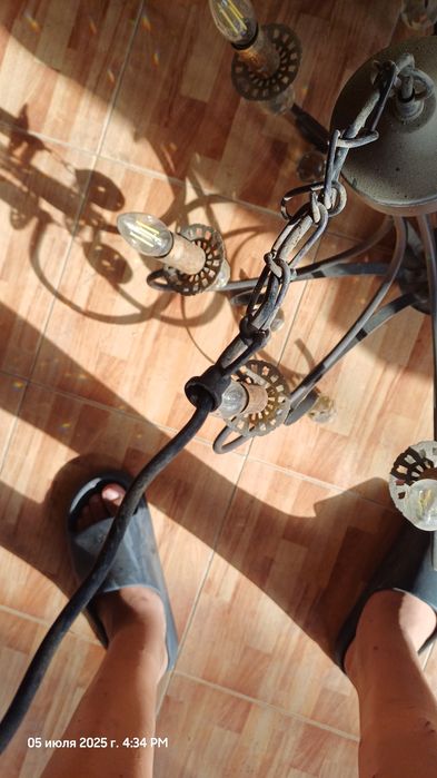 Люстра качественная