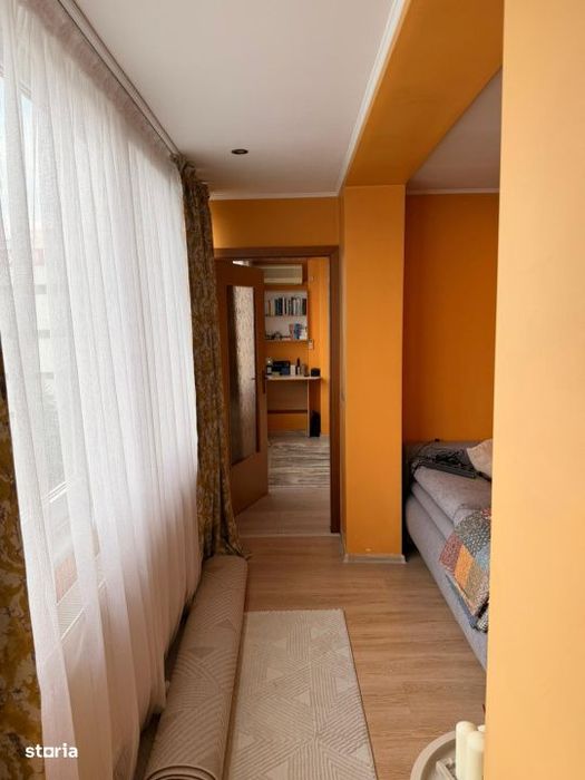 Ultracentral decomandat, 61 mp, parcare proprie – gata de mutare — fotografia 3