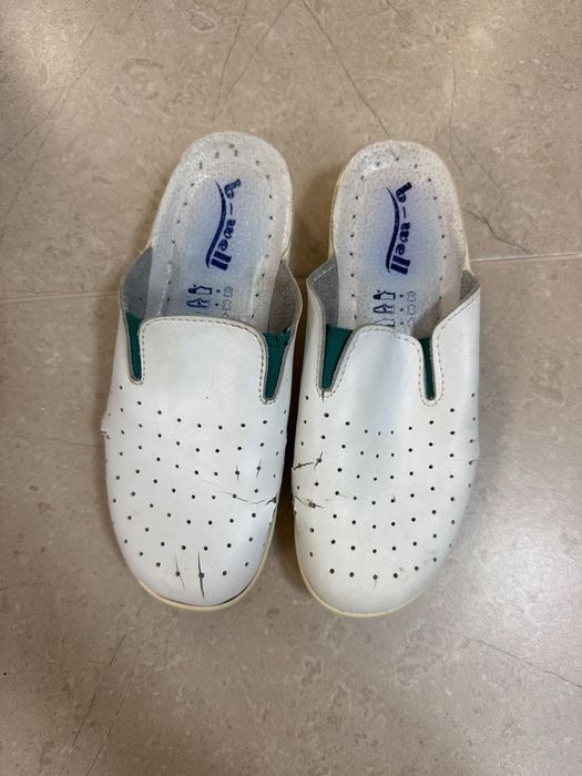 Медицинско сабо B-well