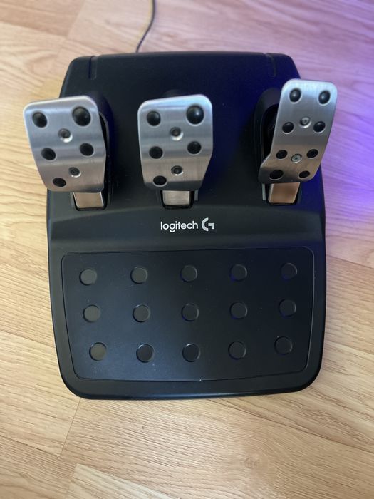 Vand Volan Logitech g29
