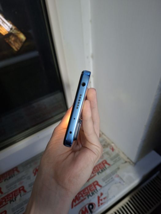 Redmi Note 11 Pro с внешними дефектами - Читайте описание